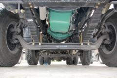 一汽解放 J6L 轻量化版 320马力 8X4 7.9方混凝土搅拌车(亚特重工牌)(TZ5310GJBCE8E1)