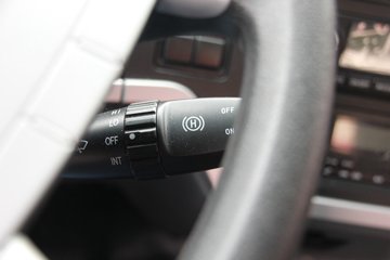 ��� ��VH�п� 160���� 4X2 5.4���Ű��դʽ�ػ���(CA5165CCYP40K2L3E5A85)ͼƬ