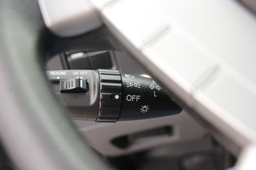 ��� ��VH�п� 160���� 4X2 5.4���Ű��դʽ�ػ���(CA5165CCYP40K2L3E5A85)ͼƬ