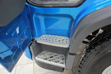 ��� ��VH�п� 160���� 4X2 5.4���Ű��դʽ�ػ���(CA5165CCYP40K2L3E5A85)ͼƬ