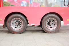 青岛解放 悍V重卡 320马力 6X2 中置轴轿运车(CA1220P1K2L6T3BE5A80)