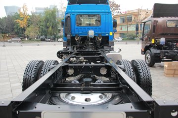 ��� ��VH�п� 160���� 4X2 5.4���Ű��դʽ�ػ���(CA5165CCYP40K2L3E5A85)ͼƬ