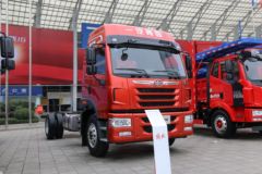 青岛解放 龙VH中卡 南方版 220马力 4X2 6.75米栏板载货车(CA1189PK2L2E5A80)