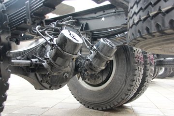 ��� ��VH�п� 160���� 4X2 5.4���Ű��դʽ�ػ���(CA5165CCYP40K2L3E5A85)ͼƬ