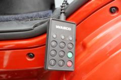 一汽解放 新J6P重卡 领航版 460马力 6X2R牵引车(CA4250P66K24T2A1E5)