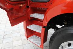 一汽解放 新J6P重卡 领航版 460马力 6X2R牵引车(CA4250P66K24T2A1E5)