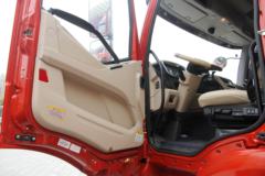 一汽解放 新J6P重卡 领航版 460马力 6X2R牵引车(CA4250P66K24T2A1E5)