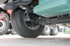 一汽解放 新J6P重卡 领航版 460马力 6X2R牵引车(CA4250P66K24T2A1E5)