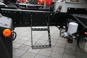 �ൺ��� JH6�ؿ� 430���� 6X4 LNGǣ����(CA4250P25K27T1E5M)ͼƬ