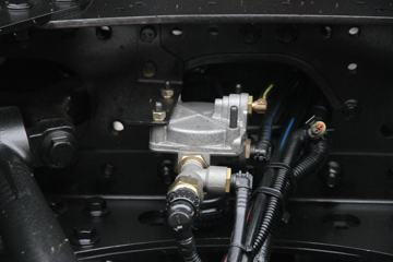 �ൺ��� JH6�ؿ� 430���� 6X4 LNGǣ����(CA4250P25K27T1E5M)ͼƬ