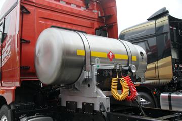 �ൺ��� JH6�ؿ� 430���� 6X4 LNGǣ����(CA4250P25K27T1E5M)ͼƬ