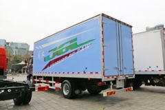 一汽解放 J6L中卡 质慧版 180马力 7.7米厢式载货车(法士特)(CA5180XXYP62K1L5E5)
