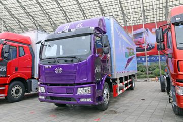 一汽解放 J6L中卡 质慧版 180马力 7.7米厢式载货车(法士特)(CA5180XXYP62K1L5E5)