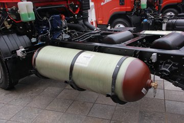  J6F 140 CNGػͼƬ