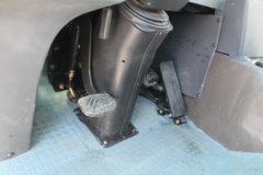 东风超龙 115马力 厢式货车