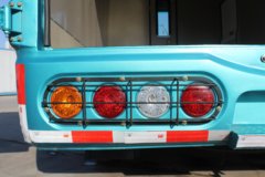 东风超龙 115马力 厢式货车