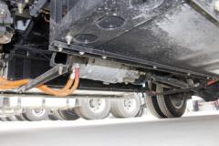 解放 J6F 4.5T 4.2米单排纯电动厢式轻卡(CA5048XXYP40L1BEVA84)73.26kWh