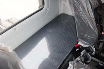 �ൺ��� ��V ��ֵ�� 160���� 4X2 6.75���ػ�������ͼƬ