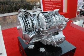 3000/4000系列&nbsp;变速箱外观                                                图片