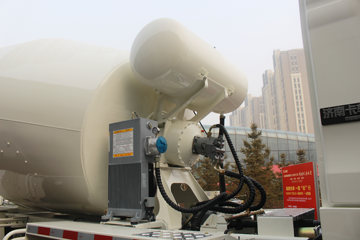 �й����� HOWO T5G ����� 340���� 8X4 7.99�����������賵ͼƬ