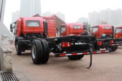 中国重汽HOWO G5X 180马力 4X2 LNG载货车底盘(ZZ1167G451DE1L)