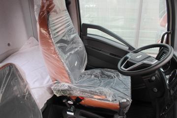 �й�����HOWO G5X 180���� 4X2 LNG�ػ�������ͼƬ