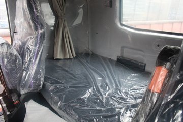 �й����� HOWO T7H�ؿ� ���а� 540���� 6X4ǣ����(ZZ4257W344HE1X)ͼƬ