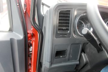 �й�����HOWO G5X 180���� 4X2 LNG�ػ�������ͼƬ