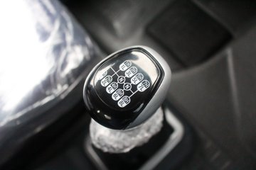 �й����� HOWO T7H�ؿ� ���а� 540���� 6X4ǣ����(ZZ4257W344HE1X)ͼƬ