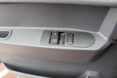 中国重汽HOWO G5X 180马力 4X2 LNG载货车底盘(ZZ1167G451DE1L)