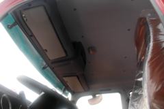 中国重汽HOWO G5X 180马力 4X2 LNG载货车底盘(ZZ1167G451DE1L)