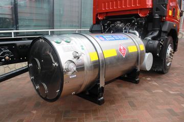 �й�����HOWO G5X 180���� 4X2 LNG�ػ�������ͼƬ