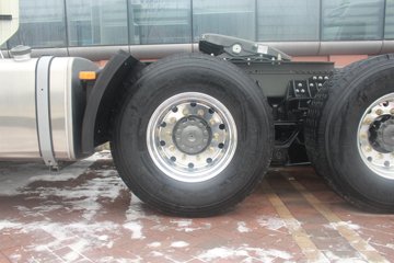 �й����� HOWO T7H�ؿ� ���а� 540���� 6X4ǣ����(ZZ4257W344HE1X)ͼƬ