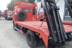 东风 多利卡D6 129马力 4X2 平板运输车(程力威牌)(EQ5041TPB8BD2AC)