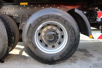 �����ؿ� ����H6000 375���� 8X4 6.5����ж��ͼƬ