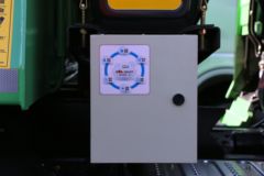 陕汽重卡 德龙H6000 375马力 8X4 6.5米自卸车