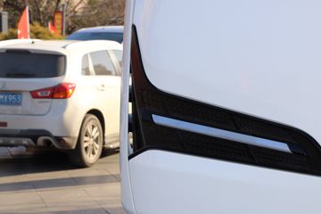 �����ؿ� ����L6000 4X2 9�׵綯�ػ���ͼƬ