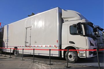 �����ؿ� ����L6000 4X2 9�׵綯�ػ���ͼƬ