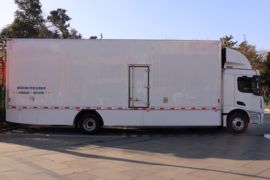 德龙L6000&nbsp;电动载货车上装图片