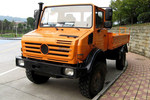 奔驰 Unimog系列 178马力 4X4越野卡车(型号U4000)