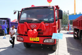 悍威J5M&nbsp;自卸车外观                                                图片