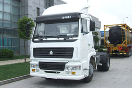 斯太尔王&nbsp;牵引车外观                                                图片