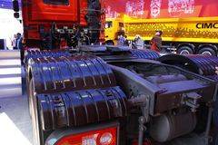 联合卡车 U460重卡 460马力 6X4牵引车
