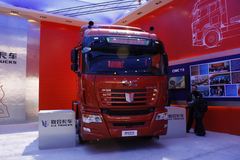 联合卡车 U460重卡 460马力 6X4牵引车