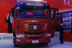 联合卡车 U460重卡 460马力 6X4牵引车