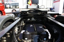 远威&nbsp;牵引车底盘                                                图片