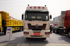 长安重汽 远威重卡 300马力 6X2 CNG牵引车(SXQ4250M6N-4)