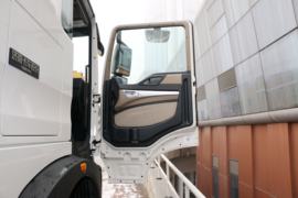 HOWO T5G&nbsp;电动牵引车驾驶室图片