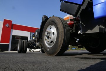 �������� ����L2 116���� 4.2�׵����Ῠ����(LZ1040L2ABT)ͼƬ