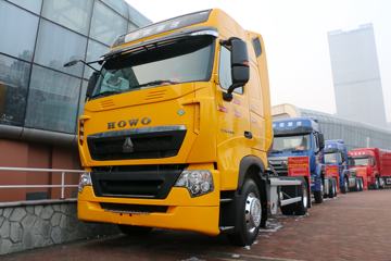 中国重汽 HOWO T7H重卡 快递高利版 430马力 4X2 LNG牵引车(ZZ4187V381HE1L)